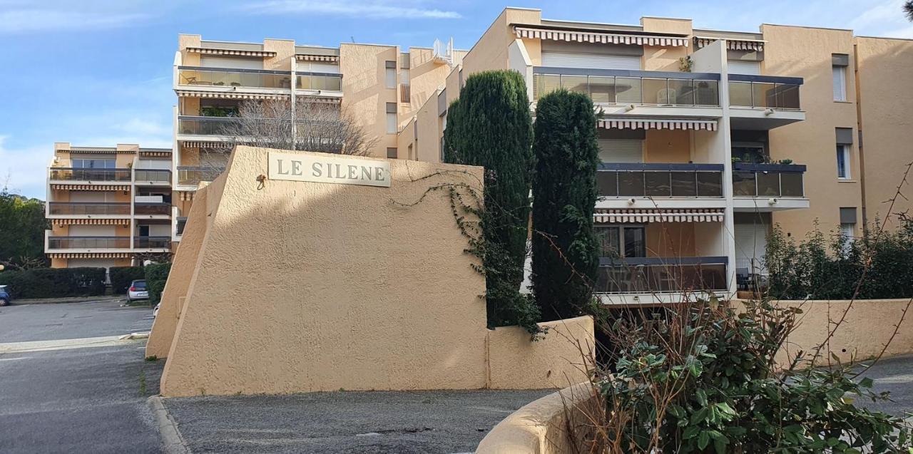 Le Silene Apartment Sainte-Maxime Exterior photo